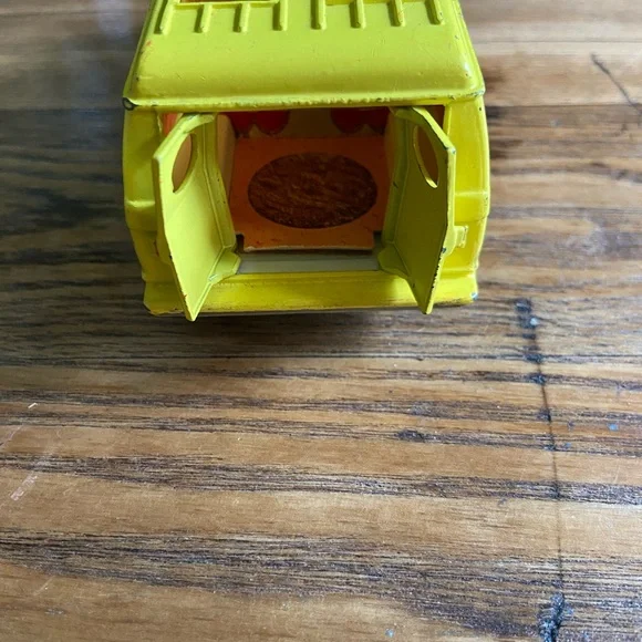 Corgi - Picture 3 of 7